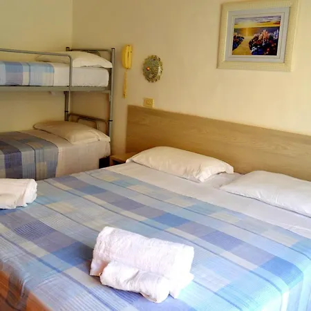 Gasthuis In Guest - New Cirene Double Comfort For Two People Rimini