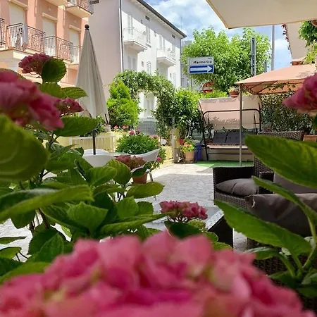 Πανσιόν In Guest - New Cirene Double Comfort For Two People