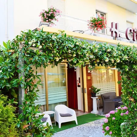 Πανσιόν In Guest - New Cirene Double Comfort For Two People *